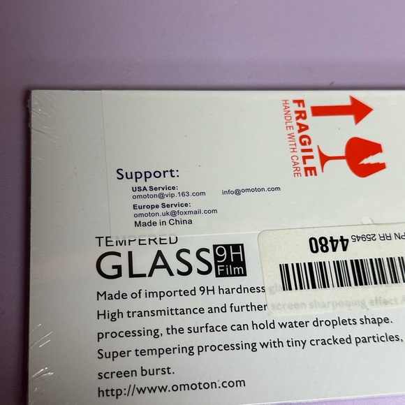 Omoton premium Tempered Glass Screen Protect for nexus 6P - Picture 3 of 7